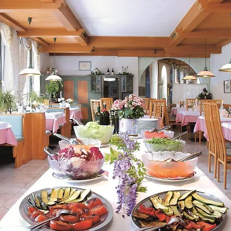 Rentschnerhof Hotel
