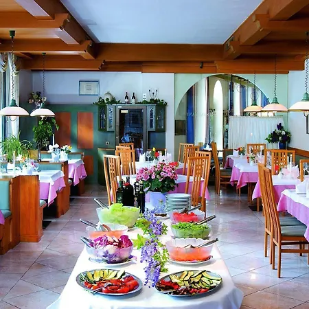 Rentschnerhof Hotel Bolzano